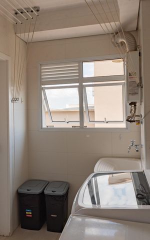 Apartamento à venda com 138m², 3 quartos e 2 vagas Apartamento à venda com 138m², 3 quartos e 2 vagasÁrea de Serviço
