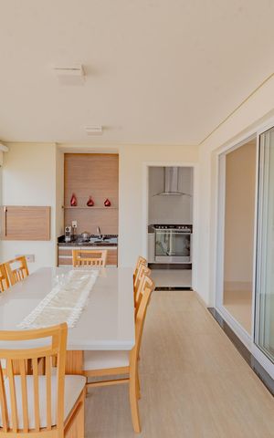 Apartamento à venda com 138m², 3 quartos e 2 vagas Apartamento à venda com 138m², 3 quartos e 2 vagasVaranda Gourmet