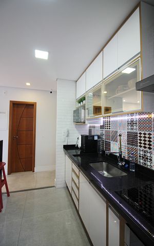Apartamento para alugar com 90m², 2 quartos e 2 vagasCozinha
