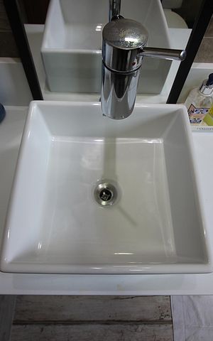 Apartamento para alugar com 90m², 2 quartos e 2 vagasQuarto 1 - Suíte Banheiro