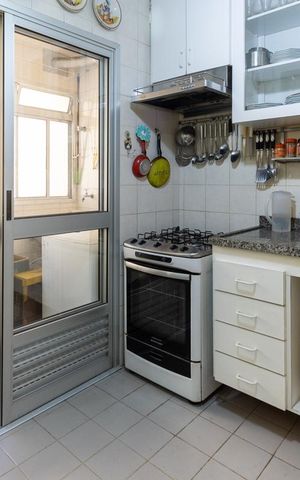 Apartamento à venda com 150m², 2 quartos e 2 vagasCozinha