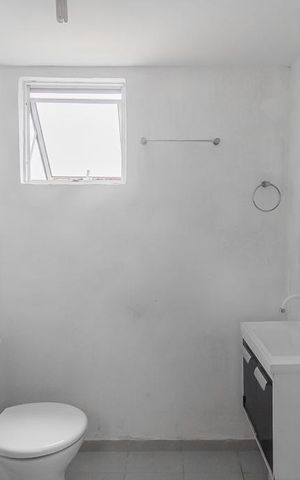 Apartamento para alugar com 52m², 2 quartos e sem vaga Apartamento para alugar com 52m², 2 quartos e sem vagaBanheiro