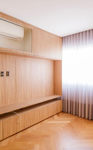 Apartamento à venda com 212m², 4 quartos e 2 vagas Apartamento à venda com 212m², 4 quartos e 2 vagasQuarto 3