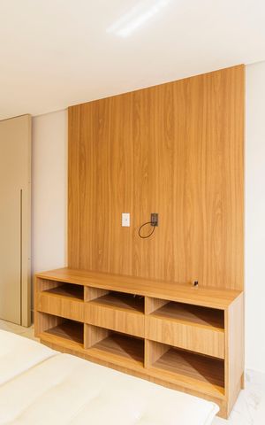 Apartamento à venda com 212m², 4 quartos e 2 vagas Apartamento à venda com 212m², 4 quartos e 2 vagasSala de TV