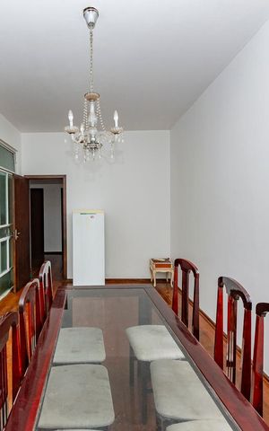 Apartamento à venda com 107m², 3 quartos e sem vaga Apartamento à venda com 107m², 3 quartos e sem vagaSala