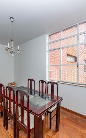 Apartamento à venda com 107m², 3 quartos e sem vaga Apartamento à venda com 107m², 3 quartos e sem vagaSala