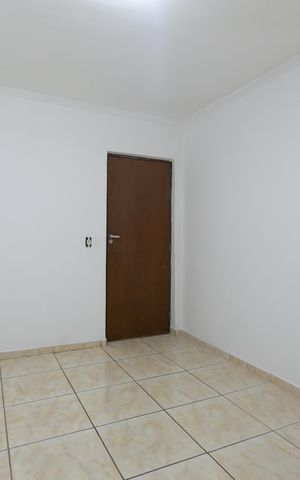 Casa à venda com 380m², 3 quartos e 6 vagas Casa à venda com 380m², 3 quartos e 6 vagasQuarto 1