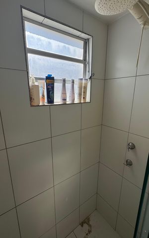 Apartamento à venda com 45m², 2 quartos e 1 vaga Apartamento à venda com 45m², 2 quartos e 1 vagaBanheiro