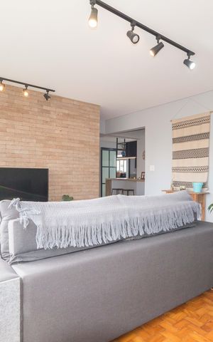 Apartamento à venda com 108m², 3 quartos e 1 vaga Apartamento à venda com 108m², 3 quartos e 1 vagaSala