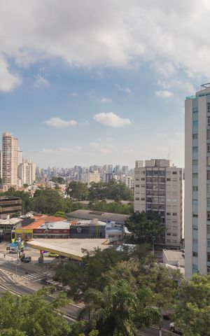 Apartamento à venda com 108m², 3 quartos e 1 vaga Apartamento à venda com 108m², 3 quartos e 1 vagaVista - Sala