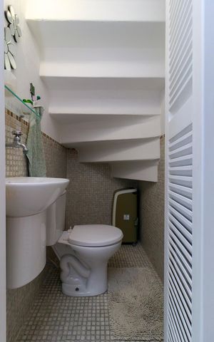 Casa à venda com 69m², 2 quartos e 1 vaga Casa à venda com 69m², 2 quartos e 1 vagaLavabo