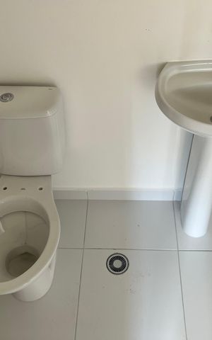 Apartamento à venda com 27m², 1 quarto e sem vaga Apartamento à venda com 27m², 1 quarto e sem vagaBanheiro da Suíte