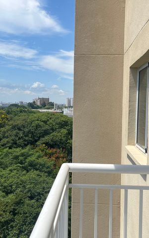 Apartamento à venda com 27m², 1 quarto e sem vaga Apartamento à venda com 27m², 1 quarto e sem vagaVaranda