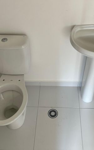Apartamento à venda com 27m², 1 quarto e sem vaga Apartamento à venda com 27m², 1 quarto e sem vagaBanheiro da Suíte