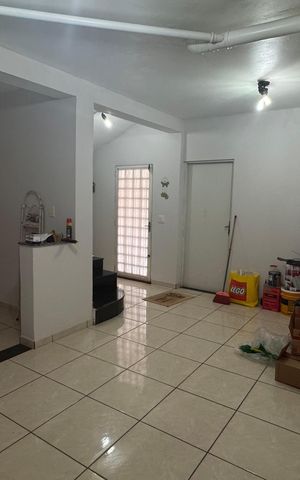 Casa à venda com 220m², 4 quartos e 3 vagasSala Térreo