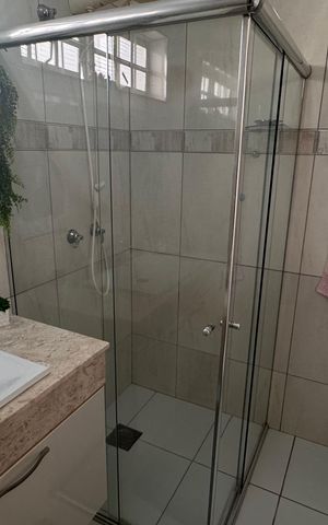 Casa à venda com 220m², 4 quartos e 3 vagasBanheiro da Suíte