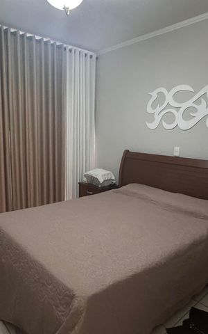 Casa à venda com 220m², 4 quartos e 3 vagasSuíte