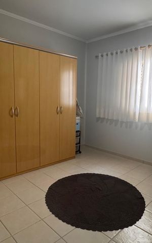 Casa à venda com 220m², 4 quartos e 3 vagasQuarto 2