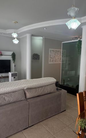 Casa à venda com 220m², 4 quartos e 3 vagasSala