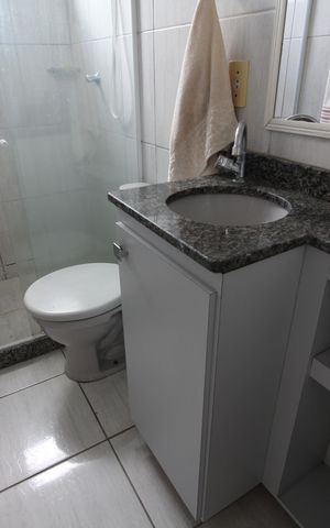 Casa de condomínio para alugar com 120m², 2 quartos e 1 vagaBanheiro Social