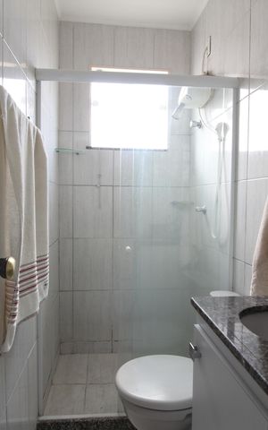 Casa de condomínio para alugar com 120m², 2 quartos e 1 vagaBanheiro Social