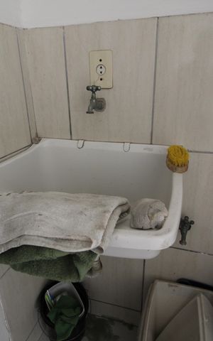 Casa de condomínio para alugar com 120m², 2 quartos e 1 vagaÁrea de Serviço
