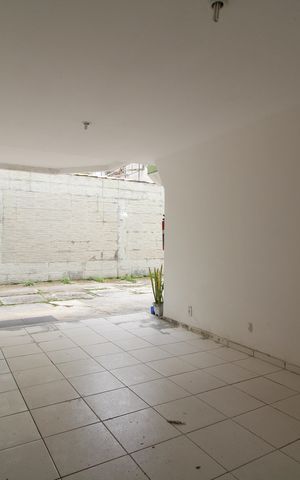 Casa de condomínio para alugar com 120m², 2 quartos e 1 vagaGaragem