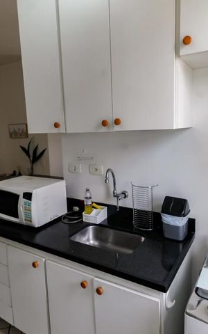 Apartamento para alugar com 49m², 1 quarto e 1 vaga Apartamento para alugar com 49m², 1 quarto e 1 vagaCozinha - Armários