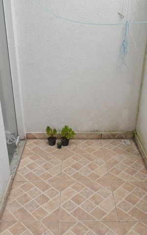 Apartamento à venda com 42m², 2 quartos e 1 vagaÁrea de Serviço