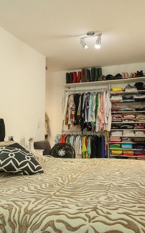 Casa de condomínio à venda com 110m², 2 quartos e 1 vagaSuíte 2