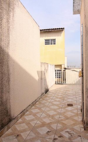 Casa de condomínio à venda com 110m², 2 quartos e 1 vagaQuintal