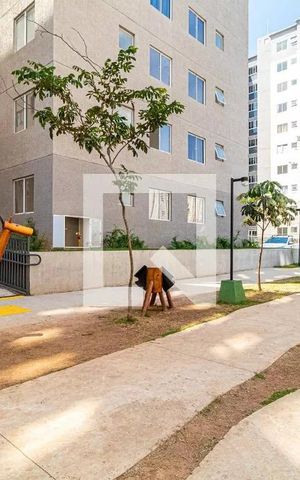 Apartamento para alugar com 42m², 2 quartos e sem vaga Apartamento para alugar com 42m², 2 quartos e sem vagaÁrea comum - Playground