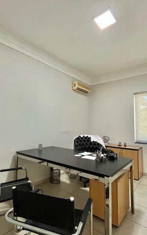 Casa para alugar com 280m², 4 quartos e 8 vagas Casa para alugar com 280m², 4 quartos e 8 vagasSuite 2
