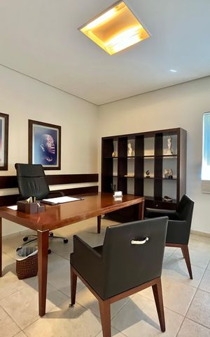 Casa para alugar com 280m², 4 quartos e 8 vagas Casa para alugar com 280m², 4 quartos e 8 vagasSuite 1