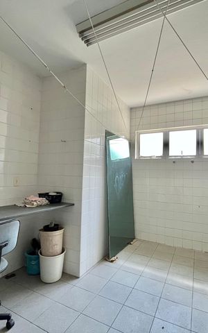 Casa para alugar com 280m², 4 quartos e 8 vagas Casa para alugar com 280m², 4 quartos e 8 vagasÁrea de Serviço