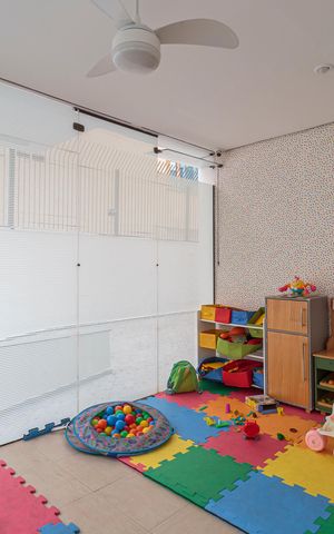 Apartamento para alugar com 188m², 3 quartos e 2 vagas Apartamento para alugar com 188m², 3 quartos e 2 vagasBrinquedoteca