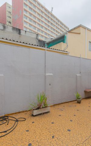 Casa à venda com 175m², 3 quartos e 1 vaga Casa à venda com 175m², 3 quartos e 1 vagaQuintal