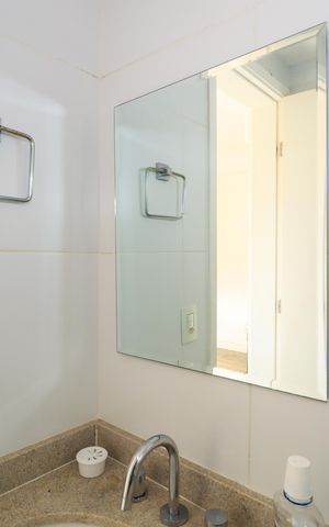 Apartamento para alugar com 57m², 2 quartos e 1 vaga Apartamento para alugar com 57m², 2 quartos e 1 vagaBanheiro da Suíte
