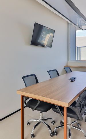 Studio à venda com 25m², 1 quarto e 1 vaga Studio à venda com 25m², 1 quarto e 1 vagaÁrea comum - Sala de Reunião