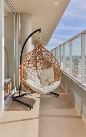 Studio à venda com 25m², 1 quarto e 1 vaga Studio à venda com 25m², 1 quarto e 1 vagaÁrea comum - Pátio