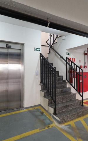 Apartamento à venda com 44m², 2 quartos e 1 vaga Apartamento à venda com 44m², 2 quartos e 1 vagaAcesso garagem