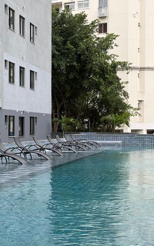Apartamento à venda com 80m², 2 quartos e 1 vaga Apartamento à venda com 80m², 2 quartos e 1 vagaÁrea comum - Piscina