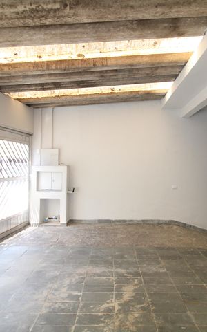 Casa para alugar com 238m², 2 quartos e 3 vagasGaragem