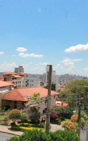 Apartamento à venda com 63m², 2 quartos e 1 vagaVista