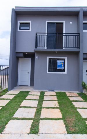 Casa de condomínio para alugar com 70m², 3 quartos e 2 vagas Casa de condomínio para alugar com 70m², 3 quartos e 2 vagasFachada + Placa