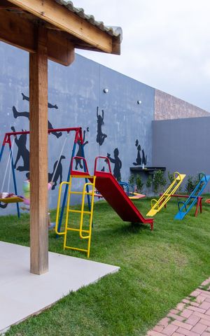 Casa de condomínio para alugar com 70m², 3 quartos e 2 vagas Casa de condomínio para alugar com 70m², 3 quartos e 2 vagasÁrea comum - Playground