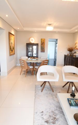 Apartamento à venda com 131m², 3 quartos e 3 vagasSala