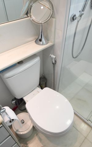 Apartamento à venda com 131m², 3 quartos e 3 vagasBanheiro 2