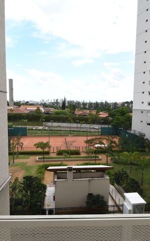 Apartamento à venda com 131m², 3 quartos e 3 vagasÁrea de Serviço - Vista
