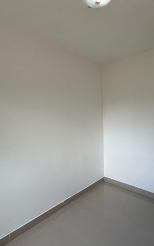 Casa de condomínio à venda com 112m², 3 quartos e 1 vaga Casa de condomínio à venda com 112m², 3 quartos e 1 vagaQuarto 1
